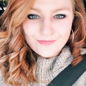 Meet your Posher, Deanna